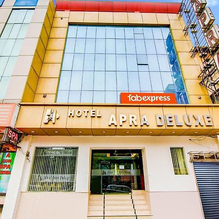 Hotel Apra Deluxe New Delhi Exterior photo